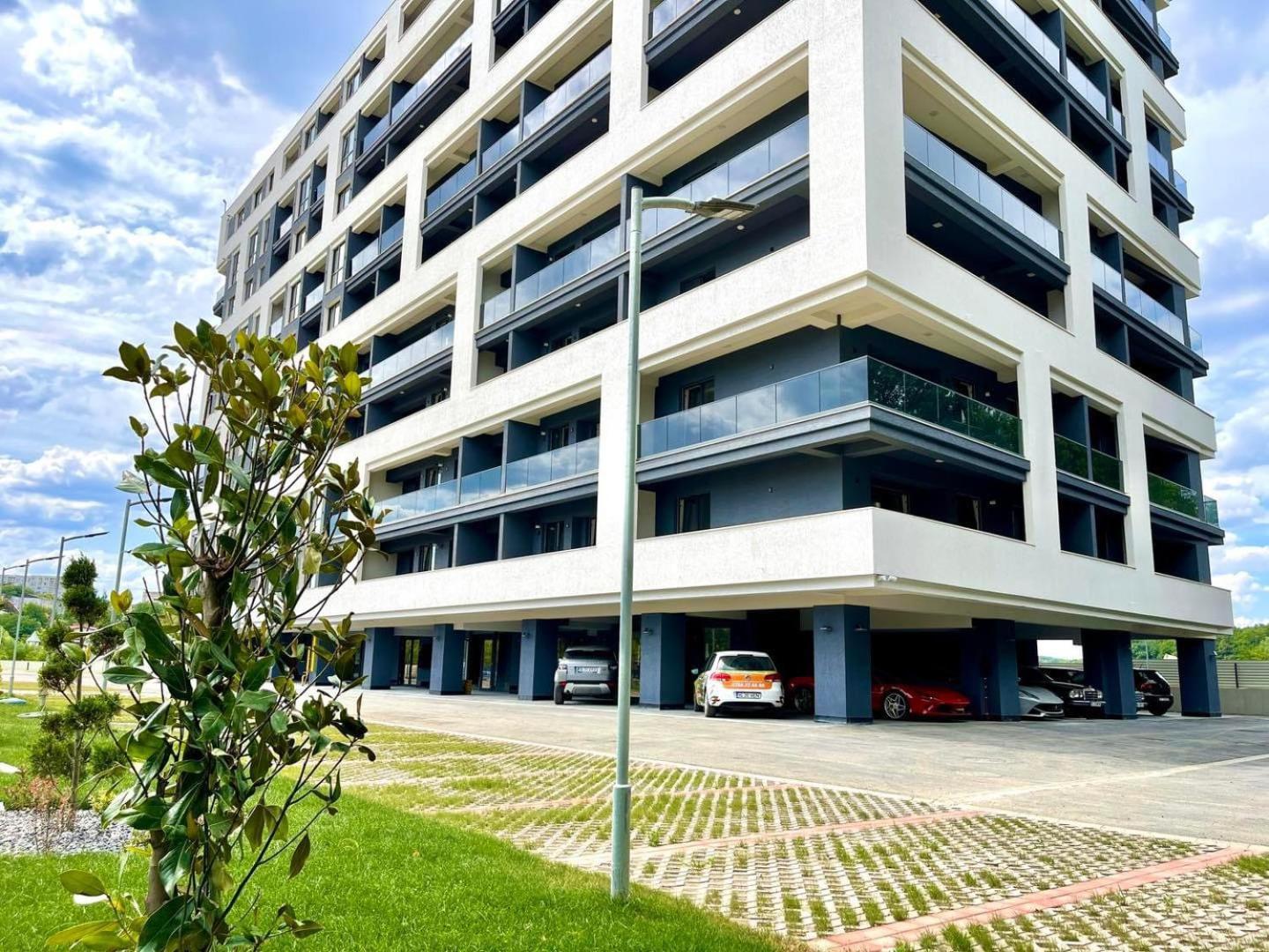 Апартаменты Sky View - Free Parking Яссы Экстерьер фото