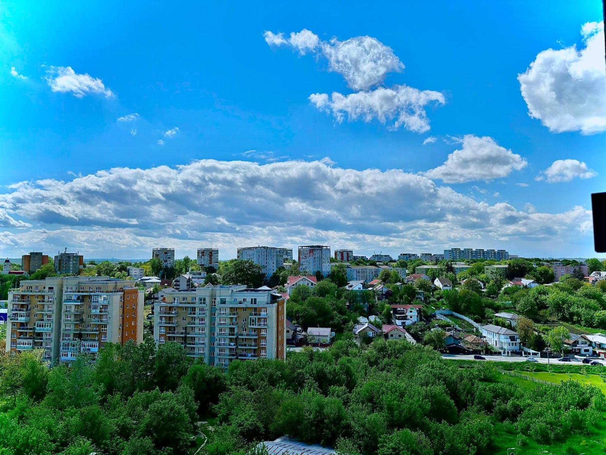 Апартаменты Sky View - Free Parking Яссы Экстерьер фото